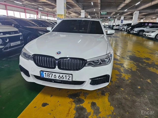 BMW 520 * ДИСТРОНИК * 360 * ОБДУХВАНЕ * B&W* DIGITAL - автомобили, коли, обяви за нови и употребявани 0