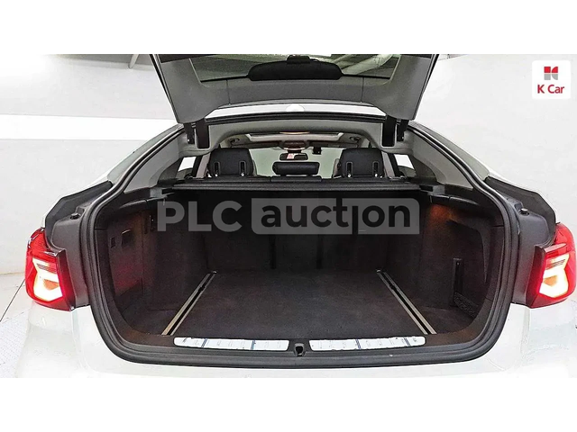 BMW 520 ПОДГРЕВИ * ПАНО * HEAD-UP * KEYLESS - автомобили, коли, обяви за нови и употребявани 9