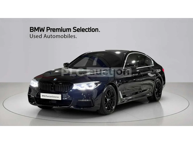 BMW 520 * ДИСТРОНИК * HUD * 360 * ОБДУХВАНЕ - автомобили, коли, обяви за нови и употребявани 0
