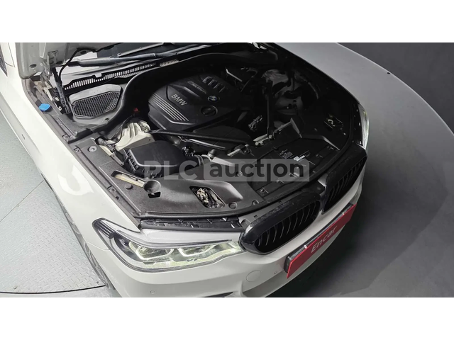 BMW 520 ПОДГРЕВИ * ШИБИДАХ * KEYLESS * HEAD-UP - автомобили, коли, обяви за нови и употребявани 5