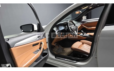 BMW 520 ПОДГРЕВИ * ШИБИДАХ * KEYLESS * HEAD-UP - автомобили, коли, обяви за нови и употребявани 9