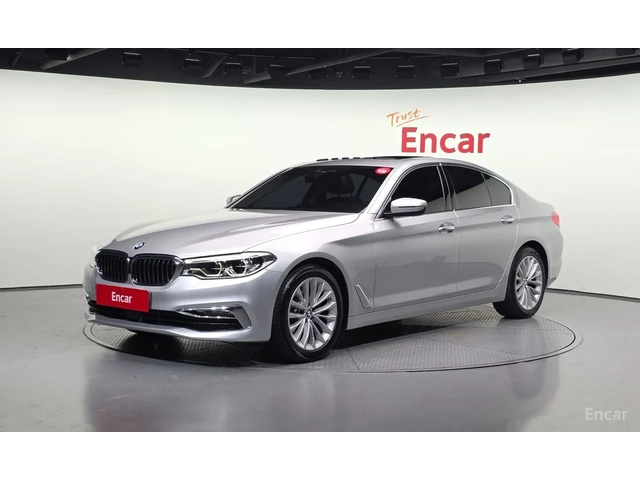 BMW 02 G30 LUXURY EDITION - автомобили, коли, обяви за нови и употребявани 1