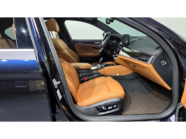 BMW 520 M SPORT* HUD* КОЖА* НАВИ* ПАНО - автомобили, коли, обяви за нови и употребявани 8