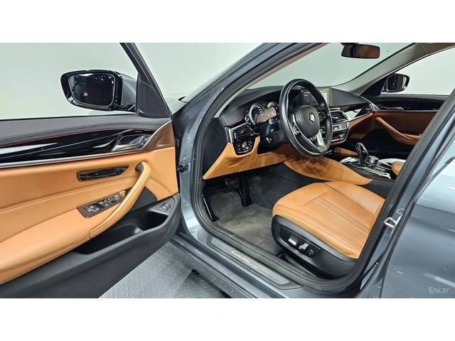 BMW 520 LUXURY SPECIAL EDITION* КОЖА* НАВИ* ПАНО* HUD - автомобили, коли, обяви за нови и употребявани 8