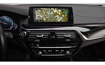 BMW 520 Luxury* КОЖА* НАВИ* ПАНО* КАМЕРА* HUD - автомобили, коли, обяви за нови и употребявани 10