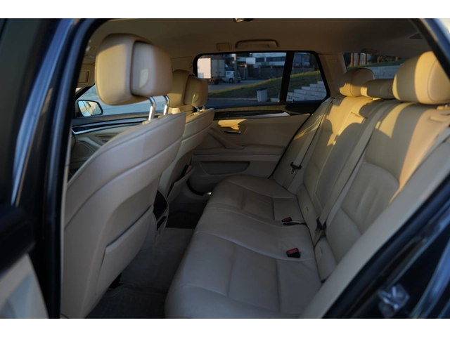 BMW 520 ГОЛЯМА НАВИГАЦИЯ* ПЕРА* КОЖА* BIXENON* ПАРКТРОНИК - автомобили, коли, обяви за нови и употребявани 9