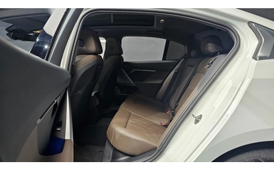 BMW 520 - автомобили, коли, обяви за нови и употребявани 12