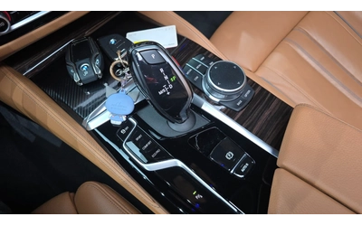 BMW 520 520i M Sport | HUD | ACC | MEMORY - автомобили, коли, обяви за нови и употребявани 12