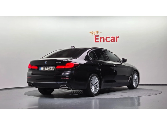 BMW 520 520i Luxury | HUD | 360  | MEMORY - автомобили, коли, обяви за нови и употребявани 1