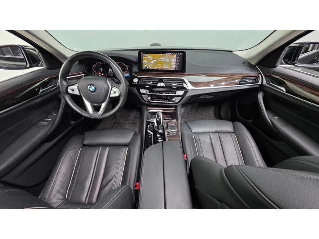 BMW 520 520i Luxury | HUD | 360  | MEMORY - автомобили, коли, обяви за нови и употребявани 5