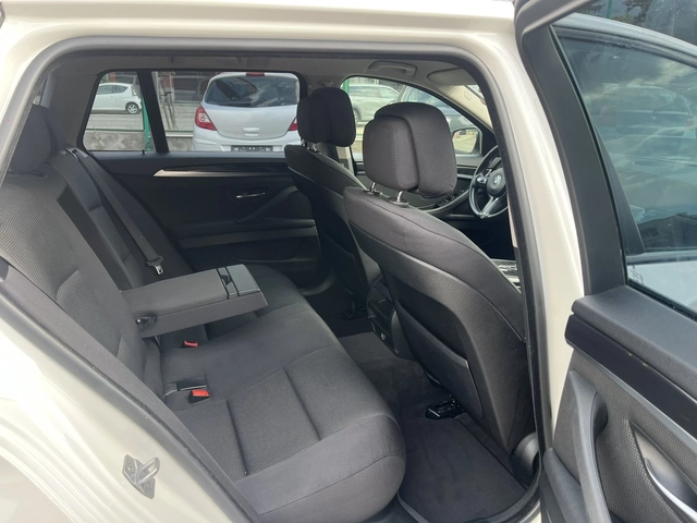 BMW 520 520 DISEL - автомобили, коли, обяви за нови и употребявани 15