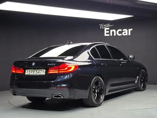 BMW 520 d-MSport - САМО 30% АВАНС - автомобили, коли, обяви за нови и употребявани 1