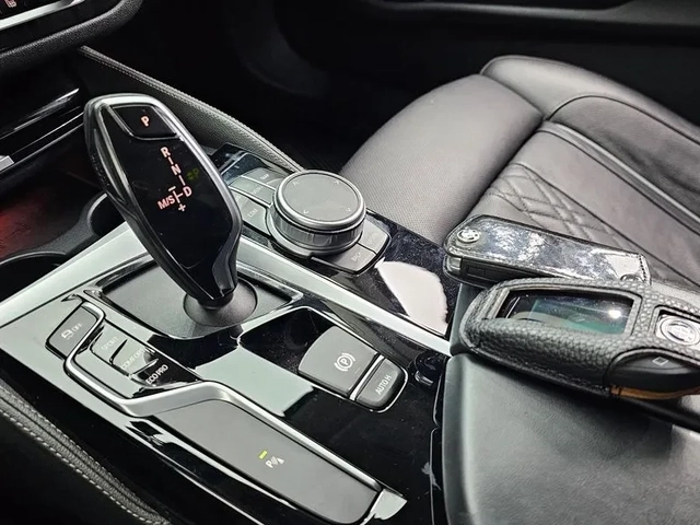 BMW 520 d-MSport - САМО 30% АВАНС - автомобили, коли, обяви за нови и употребявани 8