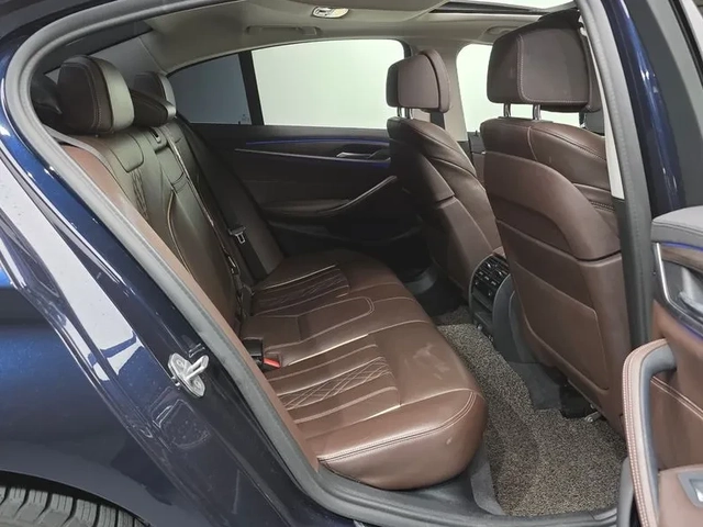 BMW 520 d-MSport xDrive - САМО 30% АВАНС - автомобили, коли, обяви за нови и употребявани 11
