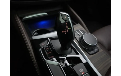 BMW 520 d-MSport xDrive - САМО 30% АВАНС - автомобили, коли, обяви за нови и употребявани 8