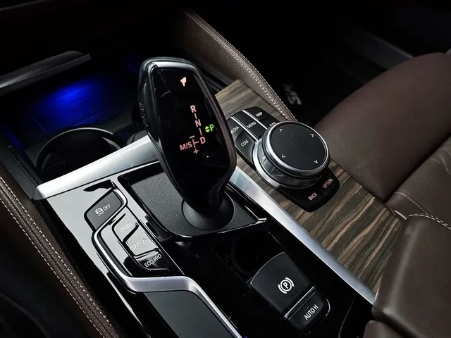 BMW 520 d-Luxury- САМО 30% АВАНС - автомобили, коли, обяви за нови и употребявани 8