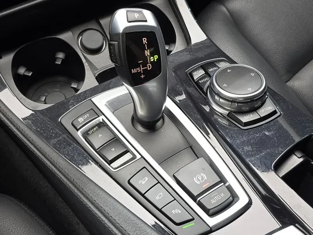 BMW 520 d-MSport xDrive - САМО 30% АВАНС - автомобили, коли, обяви за нови и употребявани 8