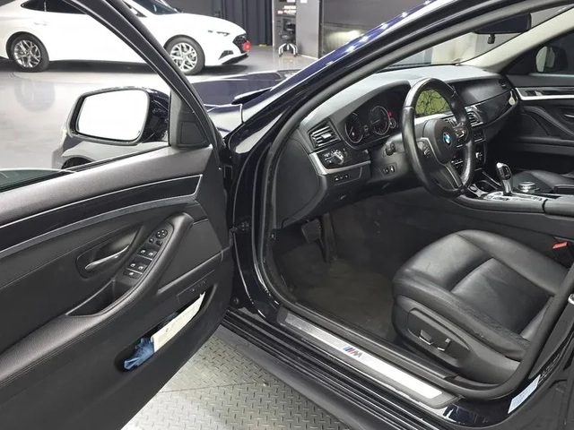 BMW 520 d-MSport xDrive - САМО 30% АВАНС - автомобили, коли, обяви за нови и употребявани 9