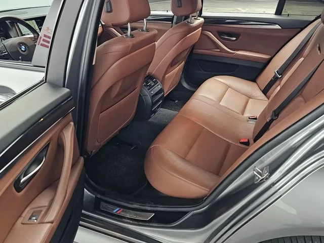 BMW 520 d-MSport xDrive - САМО 30% АВАНС - автомобили, коли, обяви за нови и употребявани 10