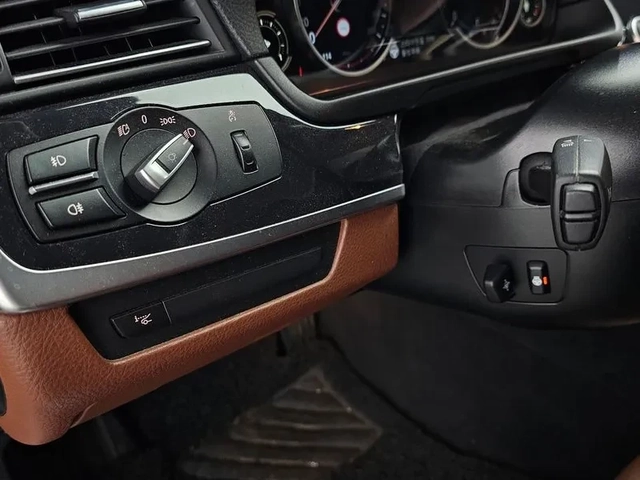 BMW 520 d-MSport xDrive - САМО 30% АВАНС - автомобили, коли, обяви за нови и употребявани 16