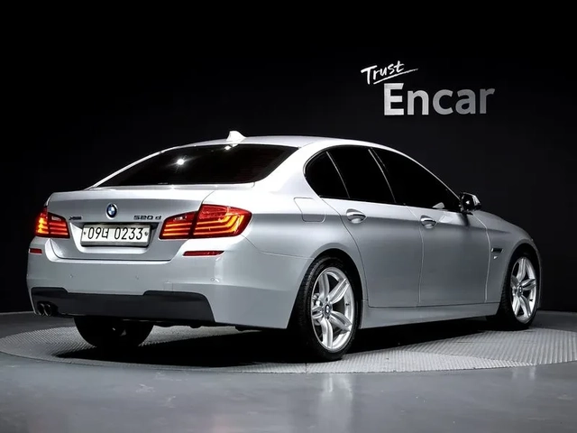 BMW 520 d-MSport - САМО 30% АВАНС - автомобили, коли, обяви за нови и употребявани 1