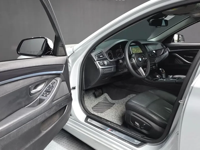 BMW 520 d-MSport - САМО 30% АВАНС - автомобили, коли, обяви за нови и употребявани 9