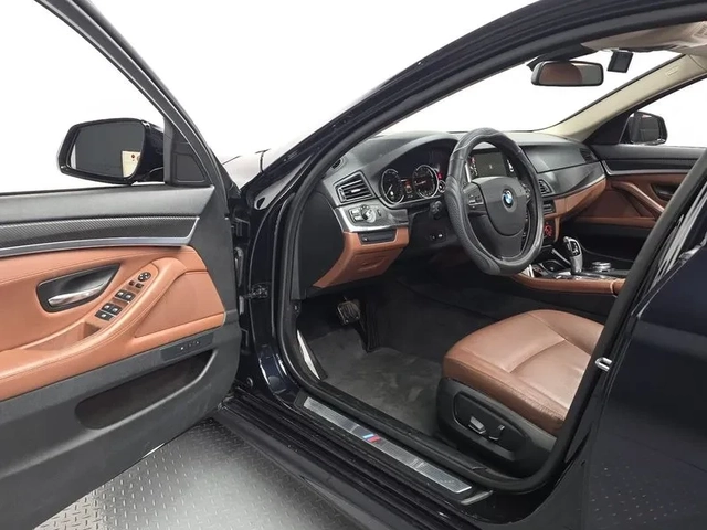BMW 520 d-MSport xDrive - САМО 30% АВАНС - автомобили, коли, обяви за нови и употребявани 9