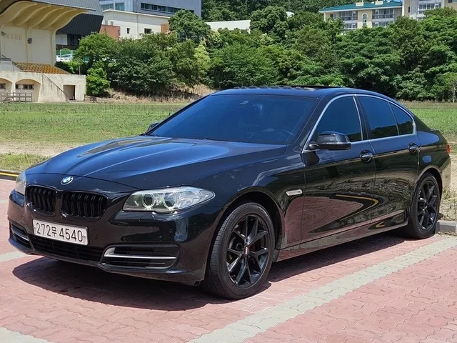 BMW 520 d-MSport xDrive - САМО 30% АВАНС - автомобили, коли, обяви за нови и употребявани 0