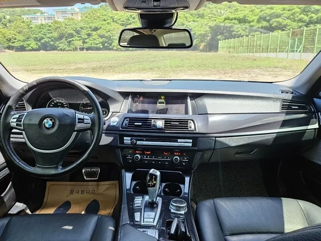 BMW 520 d-MSport xDrive - САМО 30% АВАНС - автомобили, коли, обяви за нови и употребявани 6