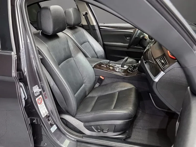 BMW 520 - автомобили, коли, обяви за нови и употребявани 11