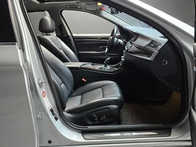 BMW 520 - автомобили, коли, обяви за нови и употребявани 10