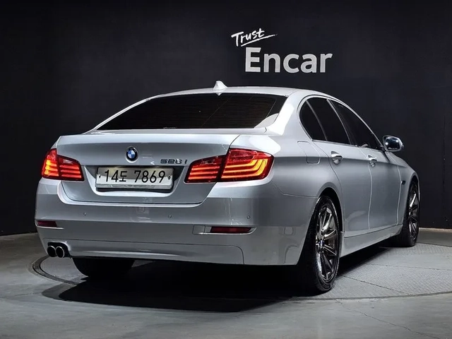 BMW 520 - автомобили, коли, обяви за нови и употребявани 1