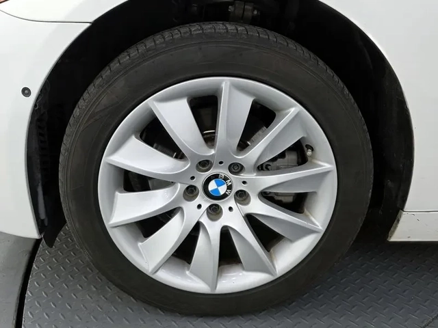 BMW 520 - автомобили, коли, обяви за нови и употребявани 4