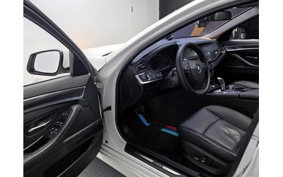BMW 520 - автомобили, коли, обяви за нови и употребявани 9