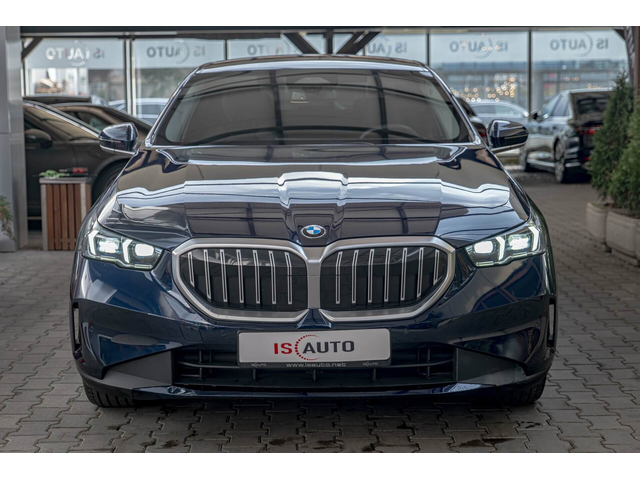BMW 520 Individual/Подгрев/Ambient/PC-iBrake/Active Guard/ - автомобили, коли, обяви за нови и употребявани 0