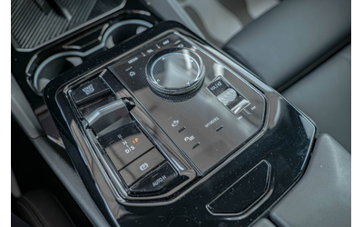 BMW 520 Individual/Подгрев/Ambient/PC-iBrake/Active Guard/ - автомобили, коли, обяви за нови и употребявани 8