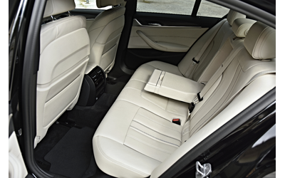 BMW 520 M SPORT/Xdrive/Face/Digital/ЛИЗИНГ - автомобили, коли, обяви за нови и употребявани 16