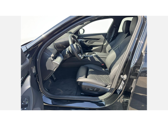 BMW 520d xDrive - автомобили, коли, обяви за нови и употребявани 7