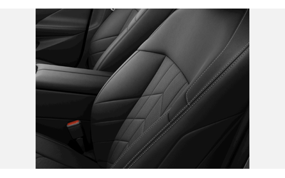 BMW 520d xDrive - автомобили, коли, обяви за нови и употребявани 8