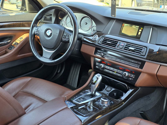 BMW 520d xDrive Facelift - автомобили, коли, обяви за нови и употребявани 9