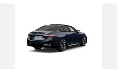 bmw-520d-xdrive-sedan - 2