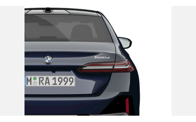 BMW 520d xDrive Sedan - автомобили, коли, обяви за нови и употребявани 6