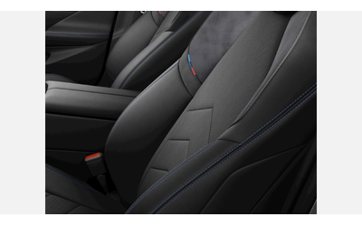 BMW 520i Sedan - автомобили, коли, обяви за нови и употребявани 7