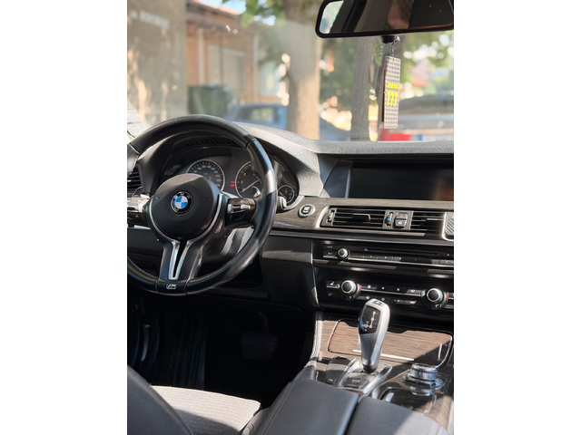 BMW 523, 2010 г., 30000 км, 274 к.с. - автомобили, коли, обяви за нови и употребявани 5
