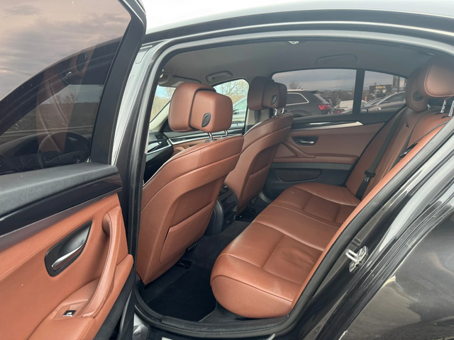 BMW 525 3.0!204к.с!M-пакет! Собствен лизинг - автомобили, коли, обяви за нови и употребявани 10