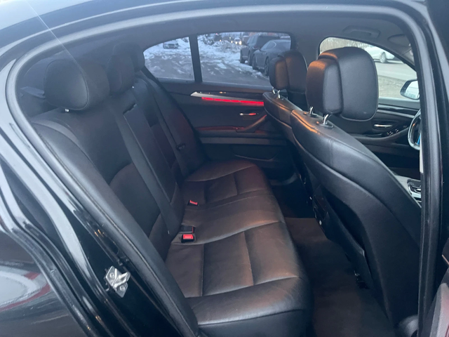 BMW 525 3.0 ТОП !M-пакет! Собствен лизинг!!! - автомобили, коли, обяви за нови и употребявани 16