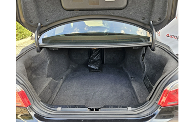 BMW 525 3.0i-218kc= FACELIFT= АВТОМАТ= INDIVIDUAL= XDRIVE - автомобили, коли, обяви за нови и употребявани 9