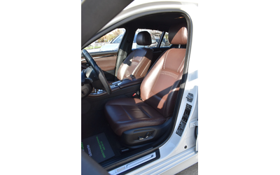 BMW 525 xDrive* FACELIFT* BUSINESS-PACK - автомобили, коли, обяви за нови и употребявани 10