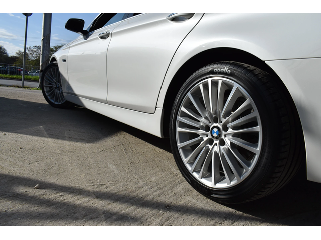 BMW 525 xDrive* FACELIFT* BUSINESS-PACK - автомобили, коли, обяви за нови и употребявани 1