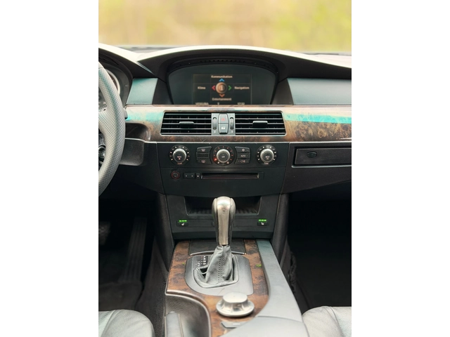 BMW 525 2.5d~M-PAKCET~АВТОМАТ~КОЖА~НАВИ - автомобили, коли, обяви за нови и употребявани 11